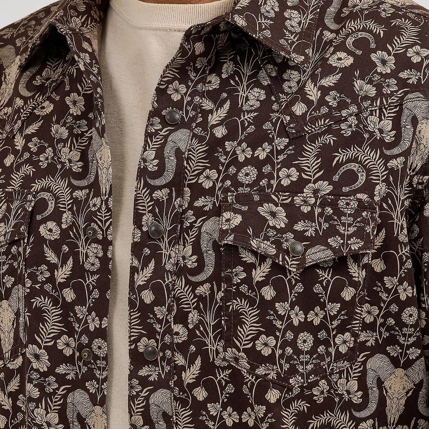 Wrangler Steer & Floral Men's Western Snap 112368220 - Image 3