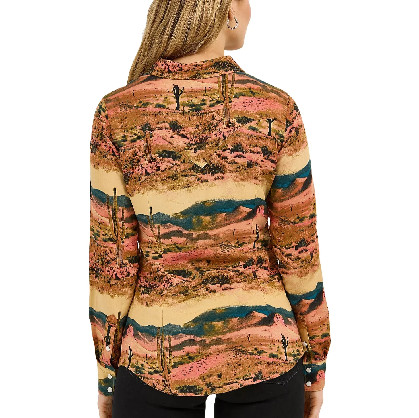 Wrangler Retro Scenic Women's Western Snap 112371687 - Image 2