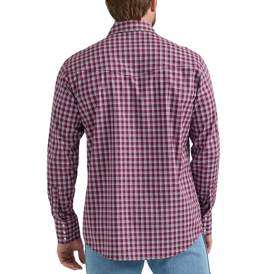 Wrangler Wrinkle Resist Plaid Red Men's Button Up 2351596 - Image 2