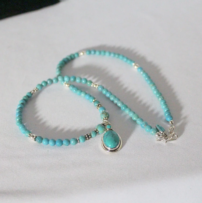 Paige Wallace Turquoise Oval Pendant Necklace 341C - Image 2