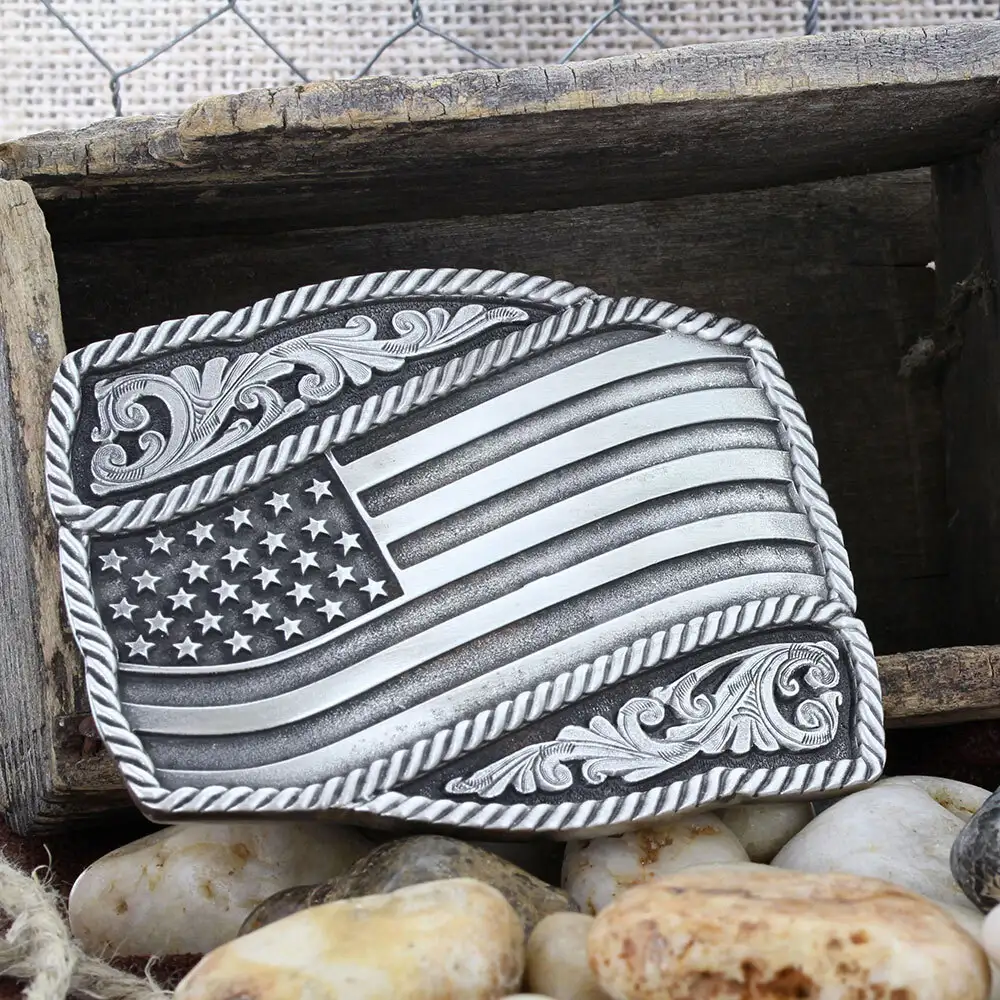 Montana Silversmiths Waving American Flag Buckle A590S - Image 2