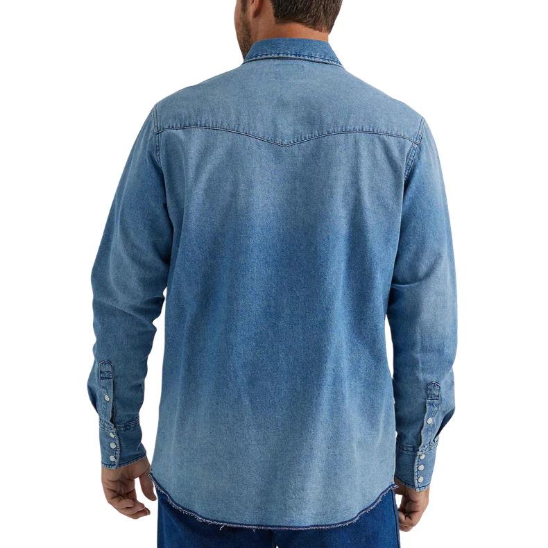 Wrangler Classic Medium Denim Men's Button Up 2345068 - Image 2