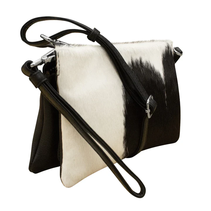 ILI Triple Compartment Clutch Black 6201H - Image 4